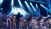 TT au Royal Variety Performance at Londres 09-12-2010 - Page 2 7c72af111762992